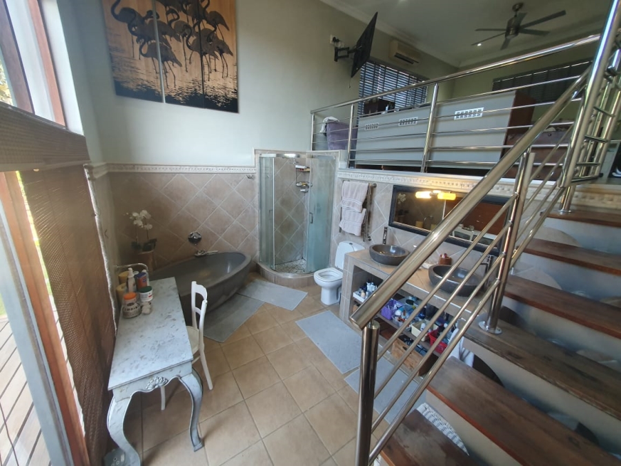 4 Bedroom Property for Sale in Gonubie North Eastern Cape